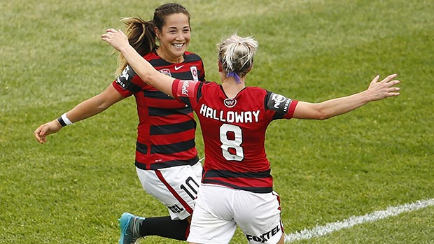 Paige Nielsen Erica Halloway W-League Adelaide United