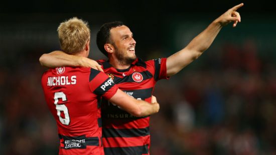 Wanderers make statement with crushing win over Victory