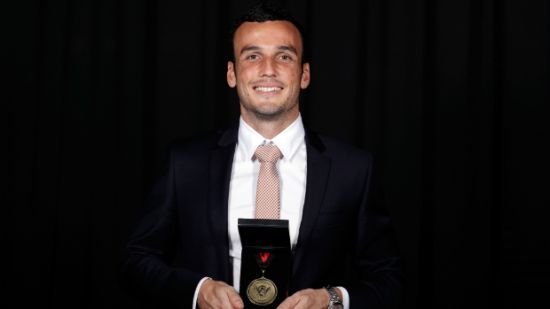 Bridge and Halloway claim top honours at Wanderers Medal 2016