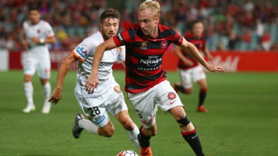 Sixth straight win sends Wanderers to top of the table