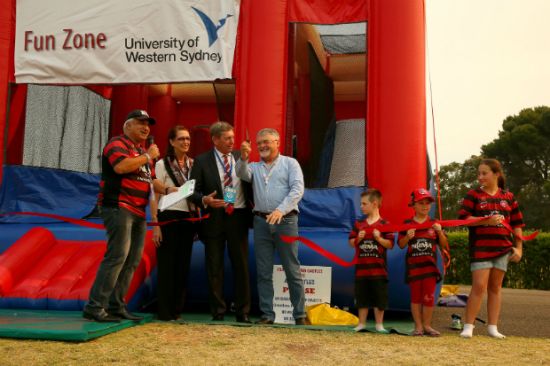 Western Sydney Wanderers and the University of Western Sydney Unite in Community Partnership