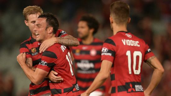 Wanderers finish 2015 on top of the table
