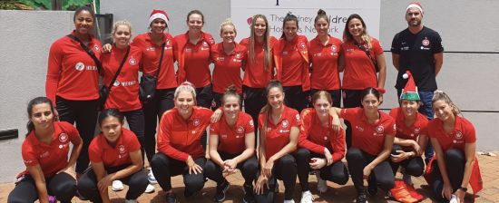 Wanderers Westfield W-League team spread Christmas cheer at The Children’s Hospital at Westmead